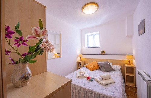 Ne House | Explore Paulotti Antico Borgo: Pet-Friendly Retreat in Italy