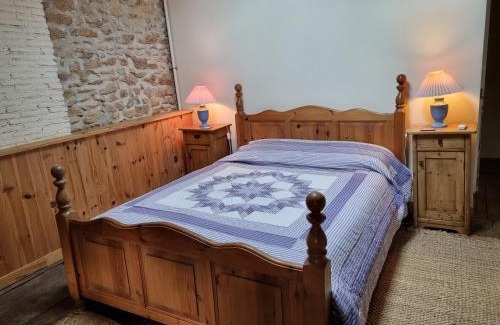 Villechenoux House | Family-Friendly Escape at Pauls Barn Gite