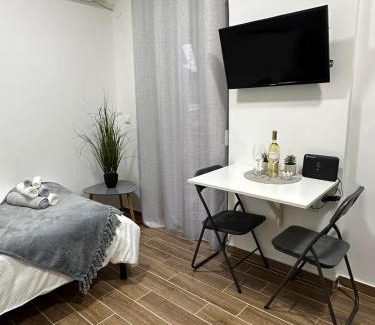 Drama Apartment | Family-Friendly Getaway at Paul’s Houses - Rated 9.7/10