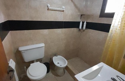 Obera House | Pet-Friendly Pauly 2: Great Stay for Families Await!
