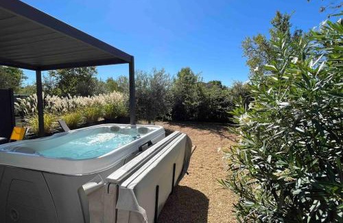 Carpentras House | Adults-Only Retreat: Pause Spa on the Ventoux Route