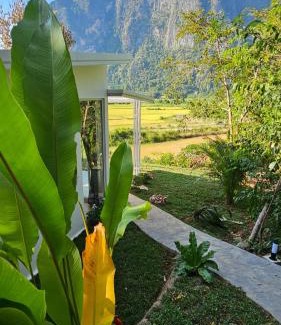 Vientiane Hotel | Guest Rated 9/10: Pavilion Pha Leuang & Bungalows Awaits