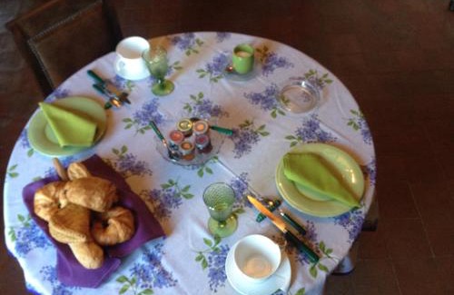 Est Bed & Breakfast | Discover Pavillon de Beauregard: Oceanfront Family Retreat