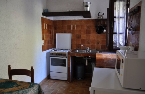 Lumio Villa | Pavillon Mimosa Malacucina: Pet-Friendly Stay with Breakfast