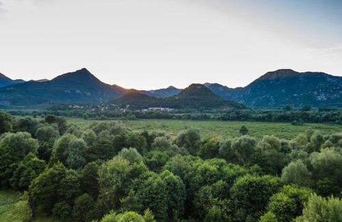 Virpazar House | Pet-Friendly Retreat at Pavle's Oasis - Rated 9.7/10