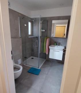 Pavlov Apartment | Cozy Pavlov24 Garden Cabins with Kitchen Amenities