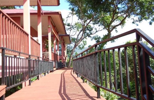 Hua Thanon Resort | Discover PawPaw Resort: Oceanfront Retreat for Families