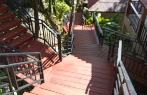 Hua Thanon Resort | Discover PawPaw Resort: Oceanfront Retreat for Families