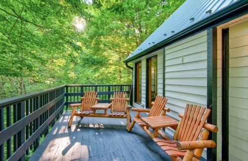 Boone House | Pet-Friendly Retreat at Paws A While - Rated 9/10 by Guests