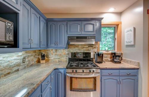 Boone House | Pet-Friendly Retreat at Paws A While - Rated 9/10 by Guests