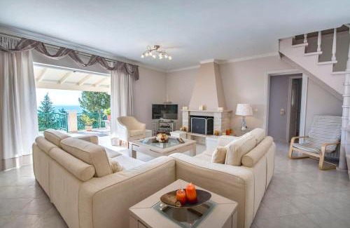 Ieromonachos Villa | Paxoi Serene Oasis: A Family-Friendly Mediterranean Retreat