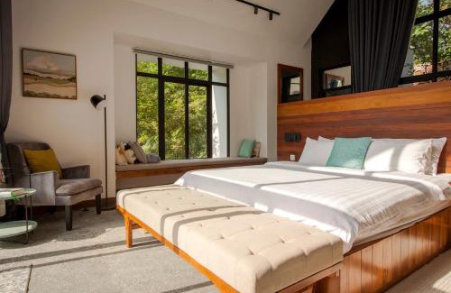 Kampot Hotel | Relax at Payana Kampot: Oceanfront Retreat with Pool