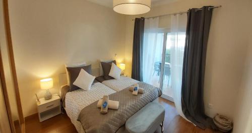 Canada Apartment | Relax in a 4-Star Resort with Pool and Family Amenities