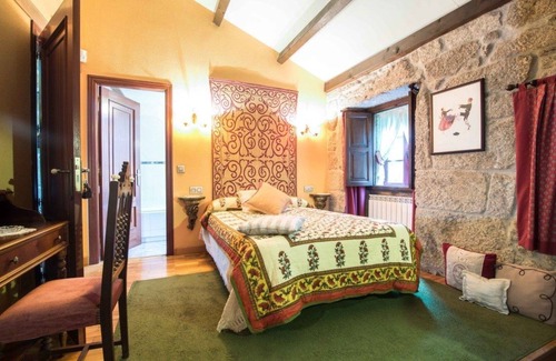 Creciente House | Discover Pazo da Fraga: Spa, Breakfast & Family-Friendly Stay
