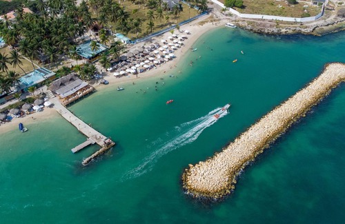 Tierra Bomba Island House | Pb-T12 Room On Island With Breakfast Pool Air Conditioning WIFI