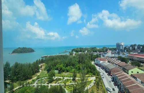 Kampung Bahasa Kapor Apartment | PD D'Wharf The Bay Superior Queen Room SeaView Balcony