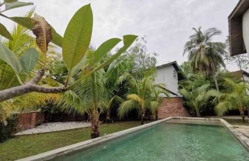 Taman Pantai Dickson House | Relax at PD Rustic Greenwood Pool Villa with Family & Friends