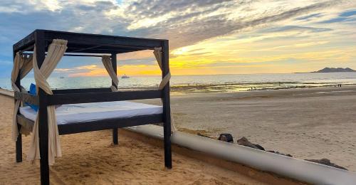 Bella Vista Hotel | Experience Peñasco del Sol Hotel: Oceanfront Bliss Awaits