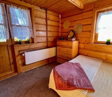 Grodek Nad Dunajcem Ski Chalet | Pet-Friendly Domek letniskowy Grodek with Family Amenities