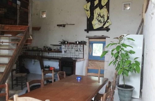 Bouteilles-Saint-Sebastien Cottage | Tranquil Retreat with Pool, Garden & Artist's Studio