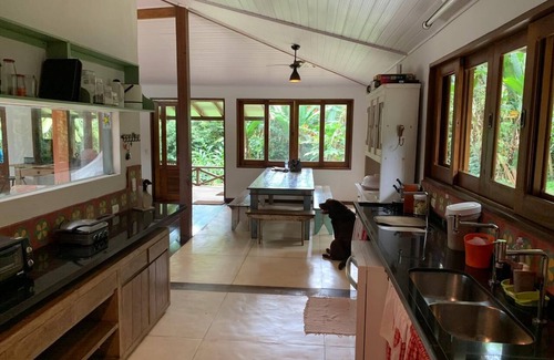 Barra do Una House | Relaxing Retreat: House for 10 by Barrado Una Waterfall