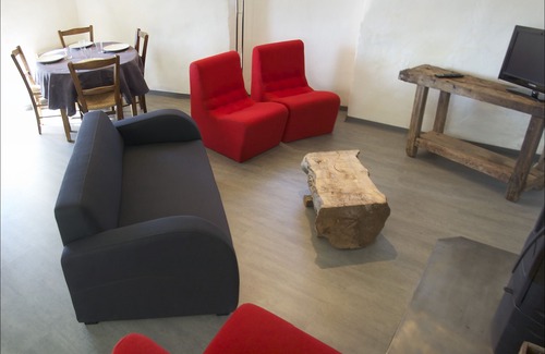 Gaillac-d'Aveyron House | Peaceful GITE in Aveyron: Ideal for Nature Lovers & Pets