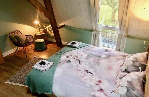 Sint Agatha Other | Tranquil Retreat with Pool and Spa in the Countryside