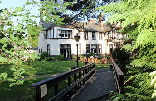 Perth Apartment | Serene Escape in the Heart of Scotland with Breakfast Included