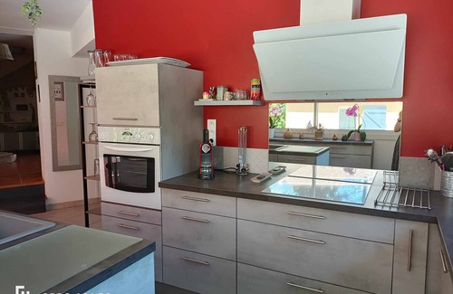 Saint-Marcellin-les-Vaison Villa | Idyllic Villa with Private Pool Near Vaison la Romaine