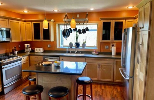 Naples House | Tranquil Getaway at Peace Pond Acres - Finger Lakes Retreat