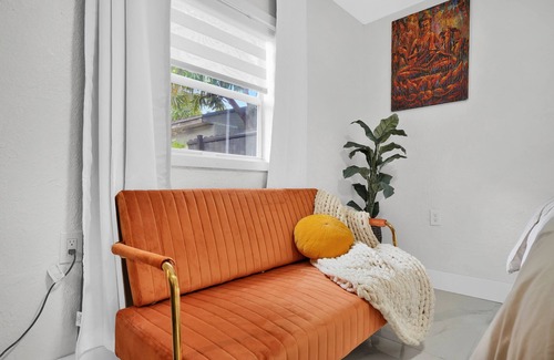 West Little River House | Tranquil Oceanview Guest Suite with Private Patio Retreat