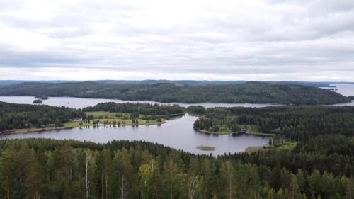 Muurame Apartment | Peaceful 2BR Getaway Cabin at the Top of Riihivuori
