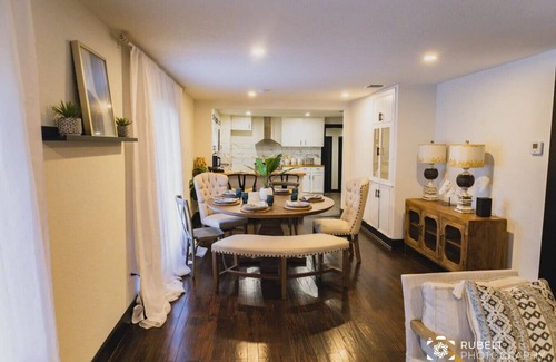 Von Ormy House | Serene 4-Bedroom Retreat on Expansive 40 Acres