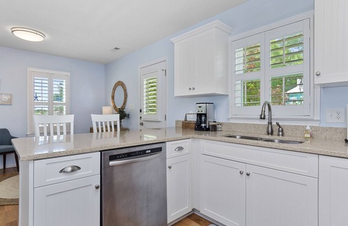 Emerald Isle House | Tranquil Emerald Isle Beach House with Private Heated Pool