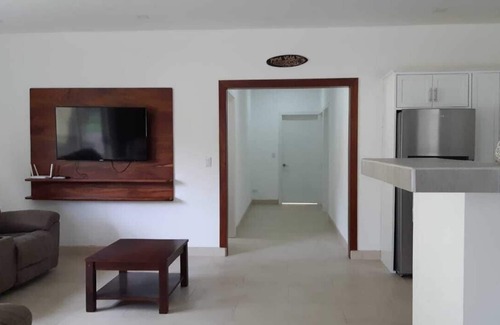Samara House | Tranquil Casa Almita Bonita: Oceanfront Paradise Awaits