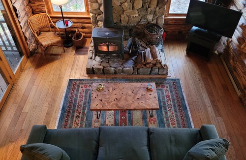 Gloversville Cabin | Peaceful and Private Adirondack Log Cabin