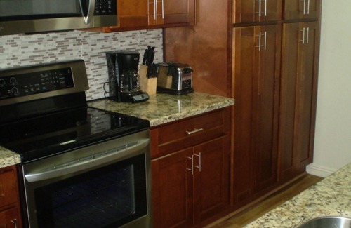 Sunland Village House | Tranquil Townhouse Retreat with Heated Pool and Ocean Views