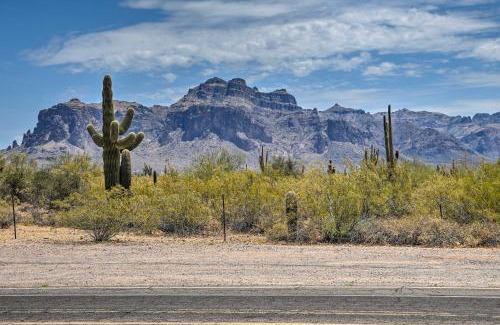 Apache Junction Apartment | Relaxing Apache Junction Condo Near Downtown Attractions