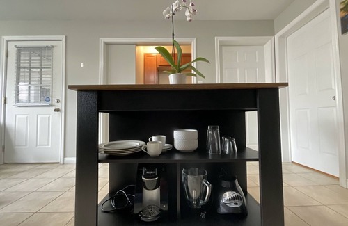 Bedford House | Serene Apartment with Kitchen, Wi-Fi, and Top Guest Rating