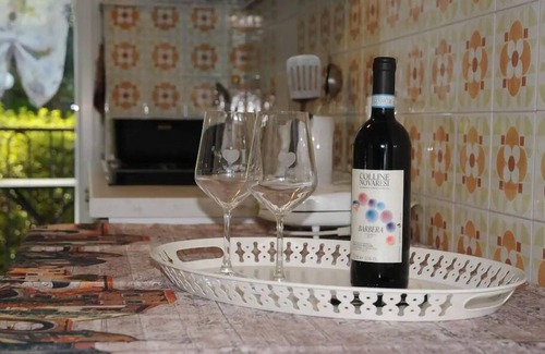 Carciano Apartment | Tranquil Apartment with Balcony, Garden & Lake Views