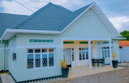 Musanze Apartment | Peaceful apartment with WiFi in charming Musanze-down town.