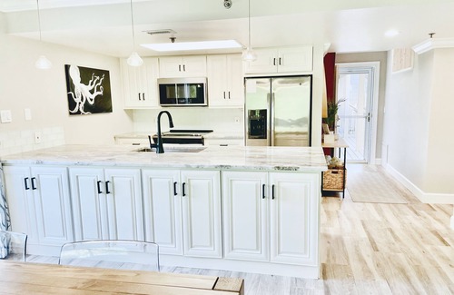 Placida Condo | Beachside Luxe Bayfront Retreat - Rated 10/10 with Pool!
