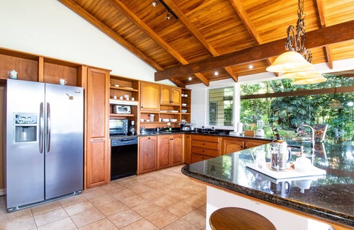 Garabito House | Tranquil Villa Retreat with Private Pool in Atenas Hills