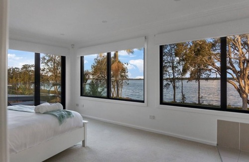 Central Coast House | Peaceful Budgewoi Family Getaway