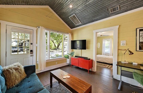 South River City House | Serene Bungalow with Fenced Yard Near Shops & Cafes