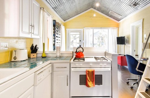 South River City House | Serene Bungalow with Fenced Yard Near Shops & Cafes