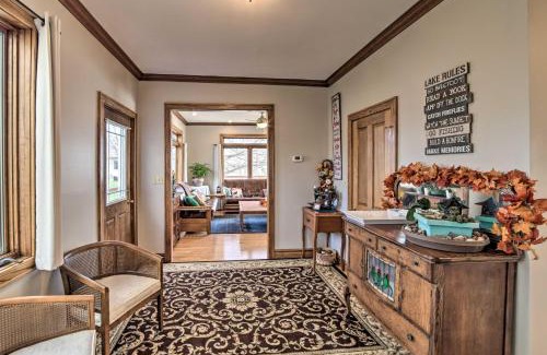Clinton Apartment | Tranquil Clinton Retreat with Lakefront and Spa Amenities