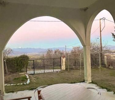Ampelokipi House | Scenic Cottage with Panoramic Views & Family-Friendly Amenities