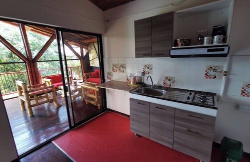 Dosquebradas House | Serene Country House with Private Pool and Spa Amenities
