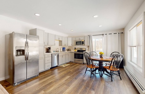 Dedham House | Quiet Duplex with Private Deck, Grill & Scenic Views